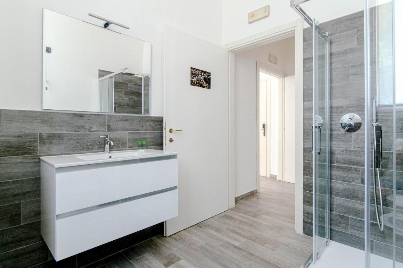 Downtown Rooms Como Eksteriør bilde