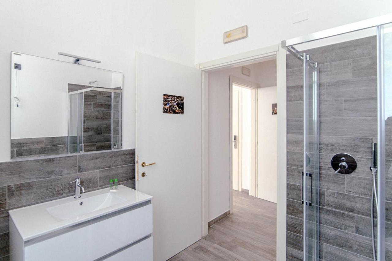 Downtown Rooms Como Eksteriør bilde